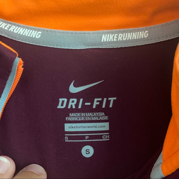 Women’s Nike Dry Fit Zip Up - Picture 3 of 5